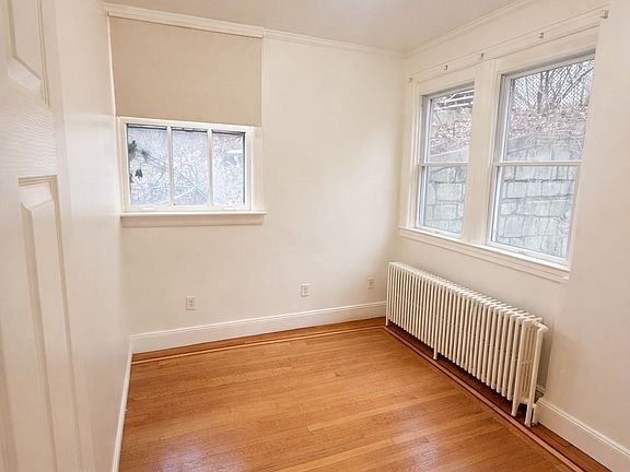 4th image of 3461 Irwin Ave APT 1