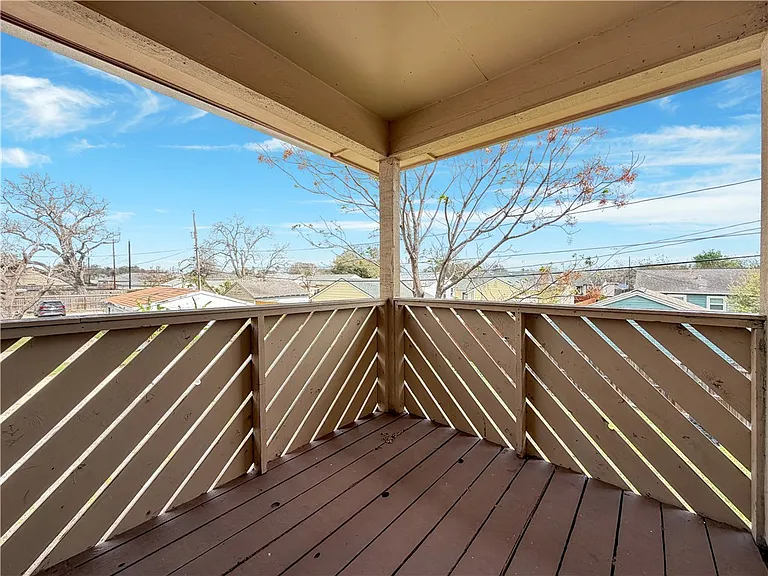 3450 S Alameda St — Photo 16