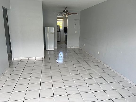 4th image of 8509 Crespi Blvd APT 11
