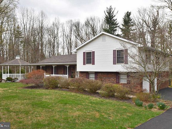 3rd image of 3514 Advocate Hill Dr