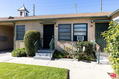 1940 S Robertson Blvd #1 Photo 1
