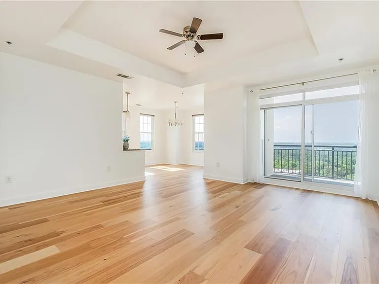 325 E Paces Ferry Rd NE #1905 — Photo 3