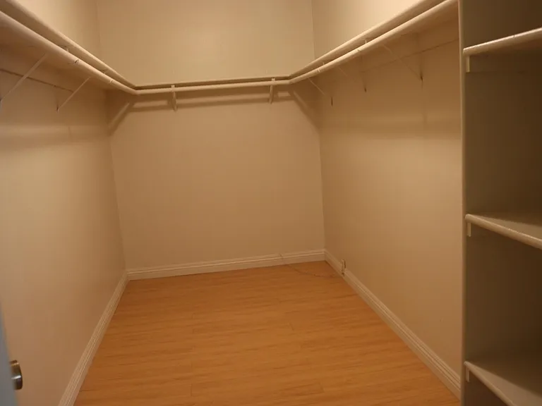 370 Avocado St #3 — Photo 11