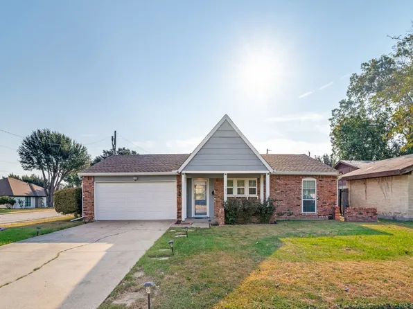 736 Melinda Dr, Mesquite, TX 75149