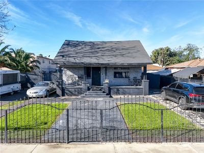 11113 Berendo Ave, Los Angeles, CA, 90044