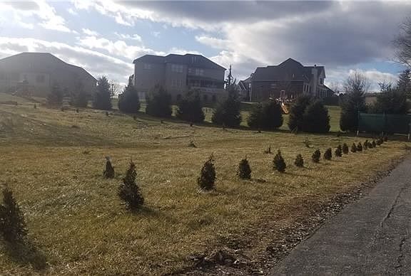 4th image of 209 Sagerville Ln