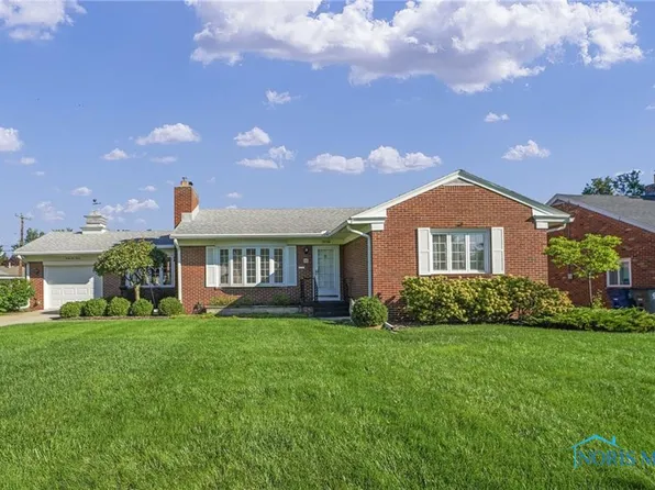 3230 Muirfield Ave, Toledo, OH 43614