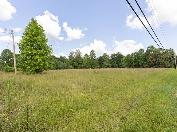 3rd image of 10125 Crossville Hwy