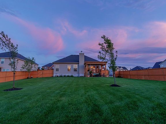 5th image of 174 Primrose Cir