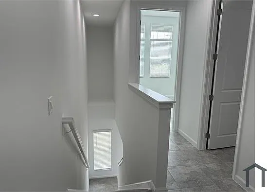 16475 Capilano Ct — Photo 17
