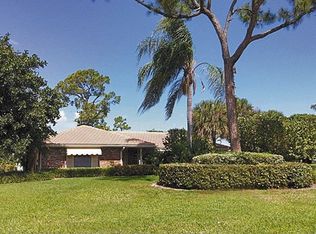500 N Country Club Dr, Atlantis, FL 33462