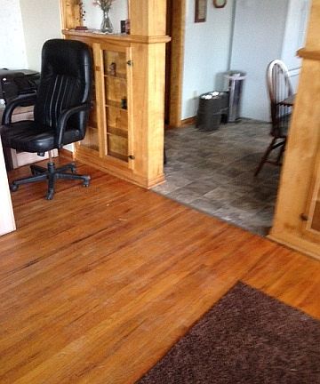 3rd image of 3240 Kingsley Ave
