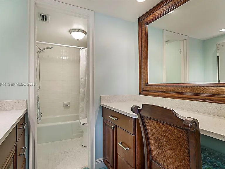100 Intracoastal Pl #102 — Photo 21