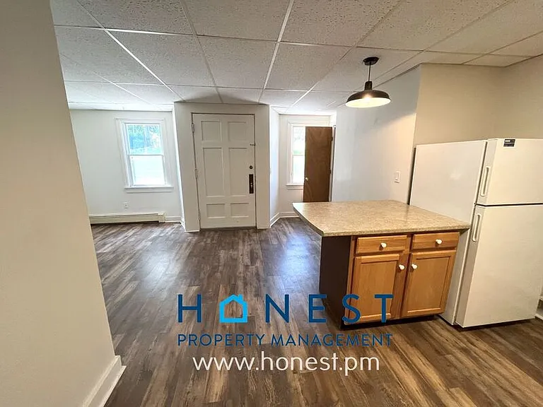 20 Academy St #2 — Photo 4