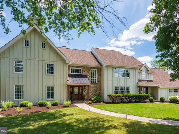 1879 Covered Bridge Rd, Malvern, PA 19355