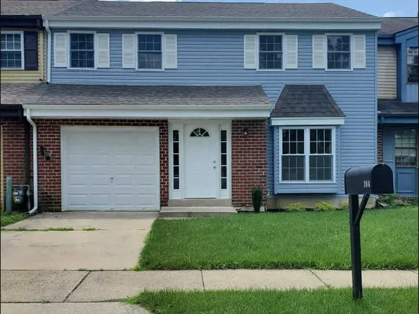 104 Eton Ln, Mount Laurel, NJ 08054