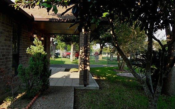 2nd image of 5125 Blue Sage Dr