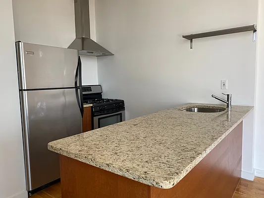 Rented by Dream Space Realty | media 5