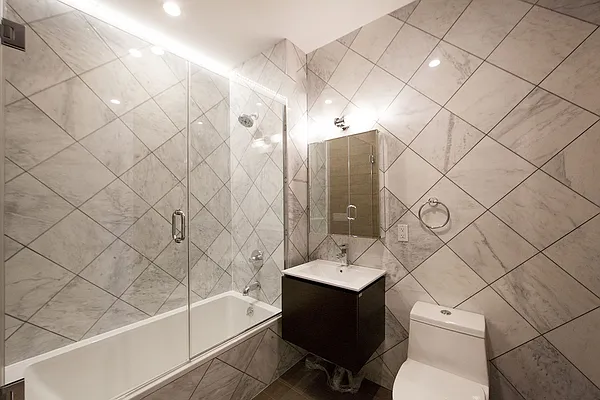 Rented by Brooklyn Group | media 29