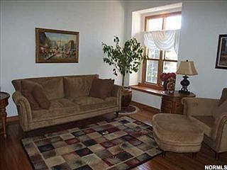 3rd image of 7595 Lambton Ct