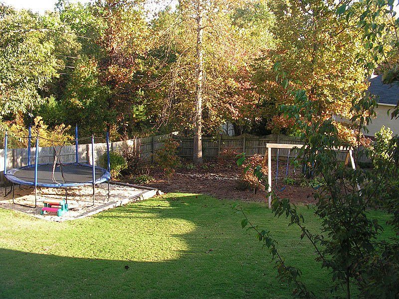 2nd image of 2509 Cove Cir