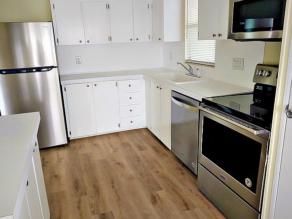 2nd image of 83 Lattice Dr #484