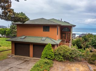 7469 NE Neptune Dr, Lincoln City, OR 97367