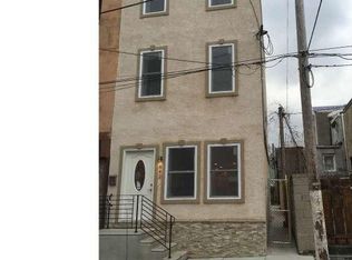 842 Leland St, Philadelphia, PA 19130
