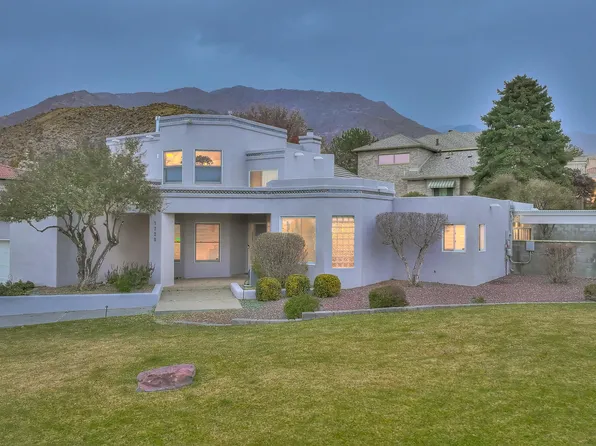 1728 Wells Dr NE, Albuquerque, NM 87112