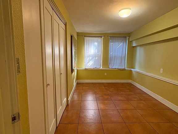 2nd image of 27 Samoset St