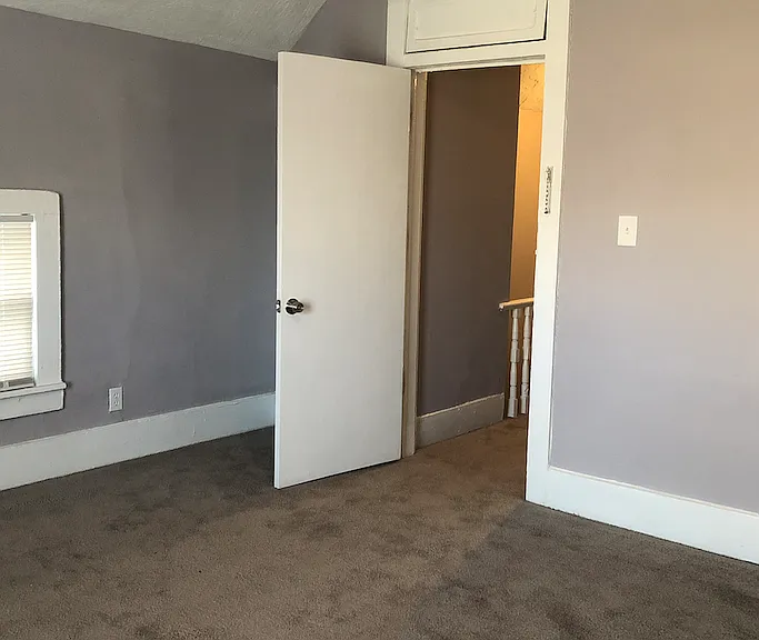 347 Maple Blvd — Photo 11