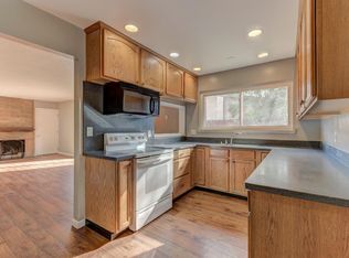 6832 Birchwood Cir, Citrus Heights, CA 95621