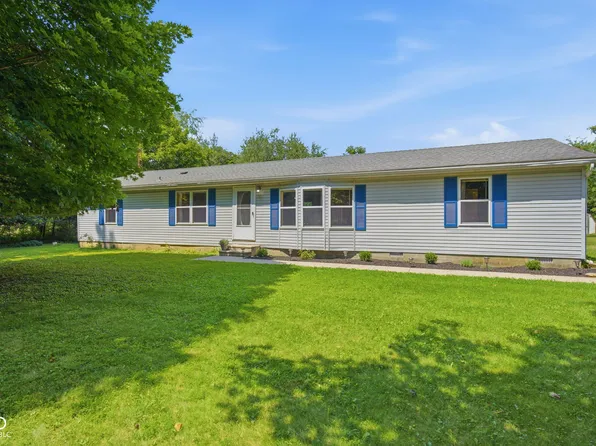 2572 W Buckingham Dr, Crawfordsville, IN 47933