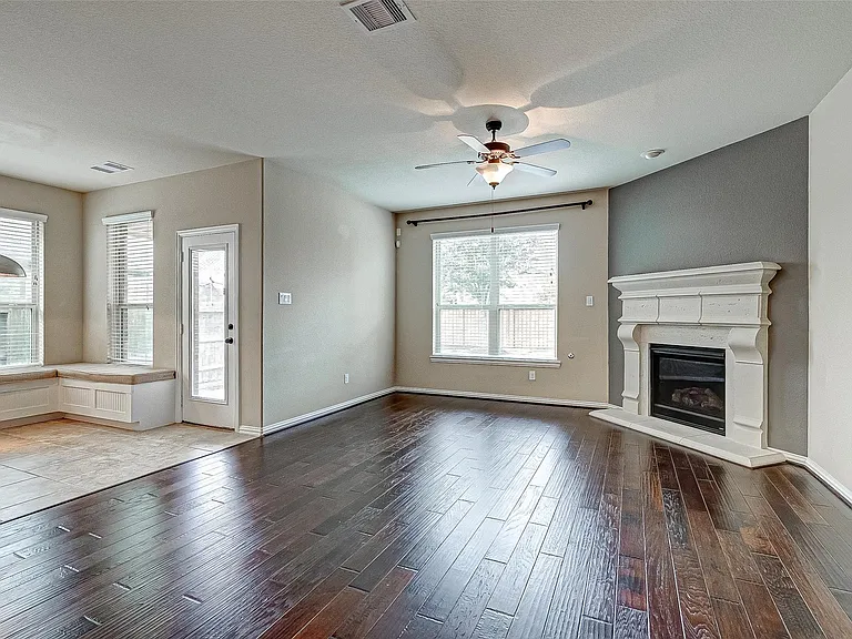 4814 Sequoia Park Ln — Photo 10
