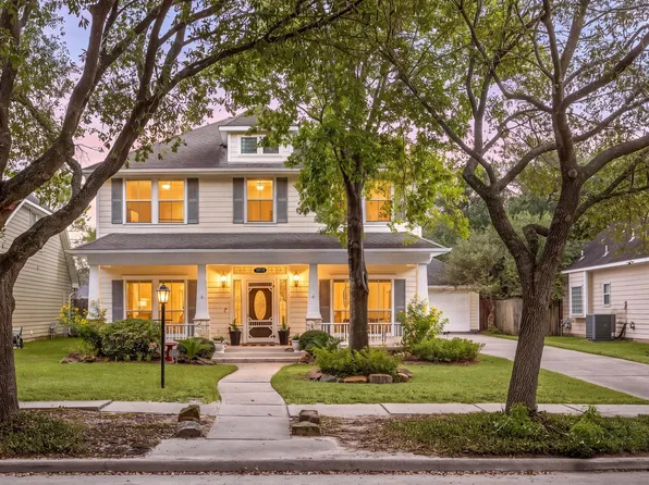 16218 Pine Thorn Dr, Houston, TX 77095
