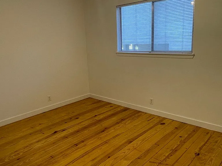 Antilles Apartments — Photo 40