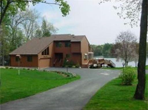 2nd image of 105 Buttrick Rd