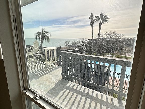 5th image of 3402 Ocean Dr APT 1