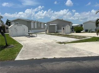 11661 Fox Sparrow Dr, Fort Myers, FL 33908