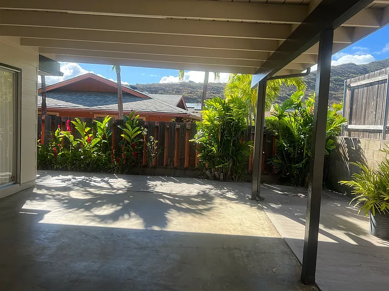 7244 Kuahono St — Photo 23