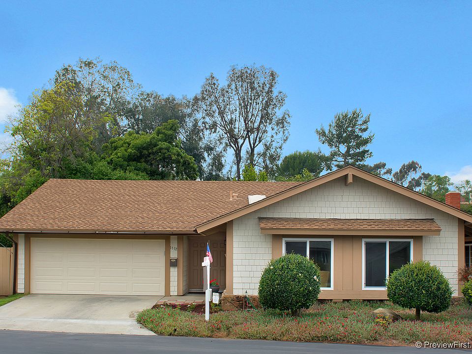 1st image of 1332 El Corral Ln