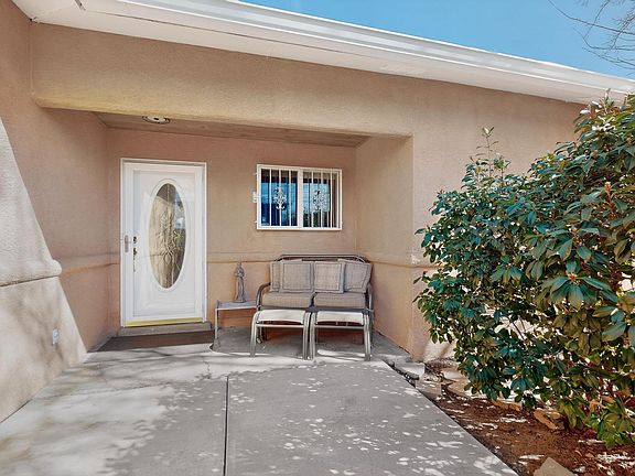 5th image of 4416 San Isidro St NW