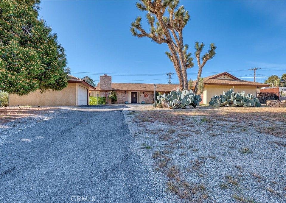 54935 Benecia Trl, Yucca Valley, CA 92284 Zillow