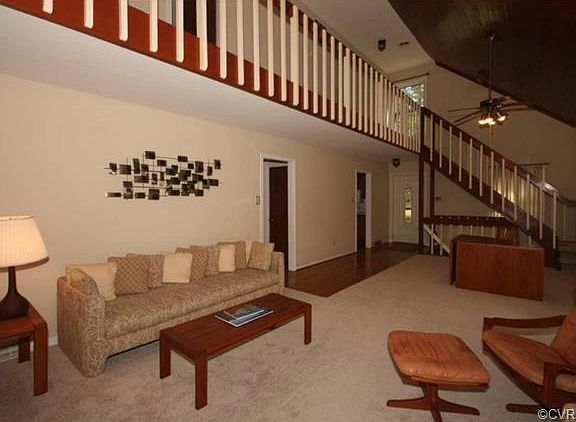 2nd image of 9032 Craigwood Cir