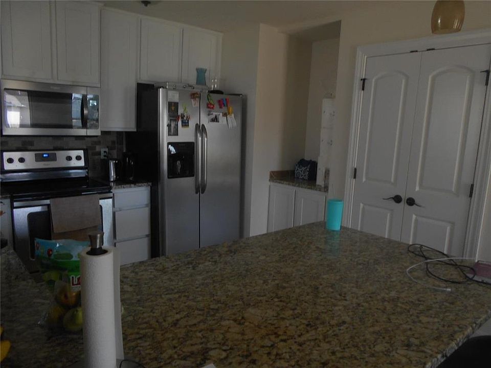 2nd image of 1005 Kathys Ct