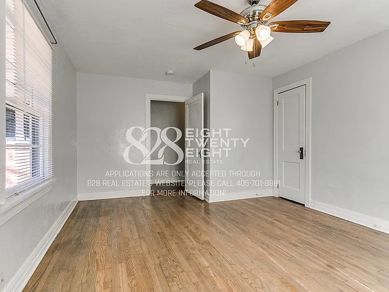 930 Miller Ave — Photo 42