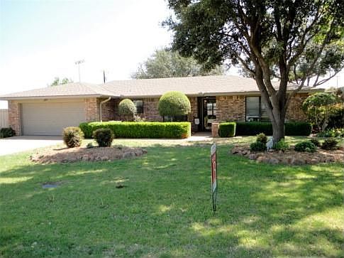110 Siesta Ln.