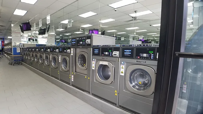 Rented by Uptown Flats LLC | media 41