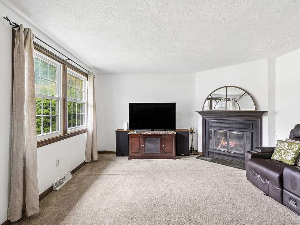 1st image of 47 Prescott Dr Unit 47