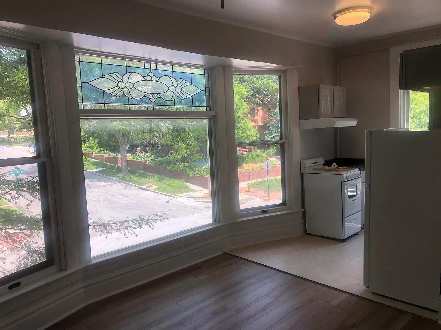 1 bed, $995 — Photo 2